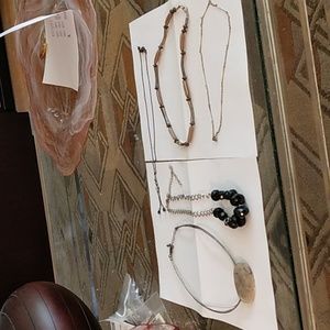 Necklace assortment 5 piece costume jewelry